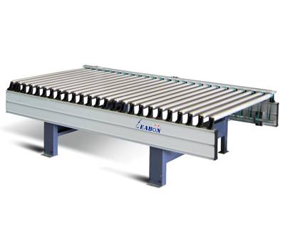 Single row power conveying roller table